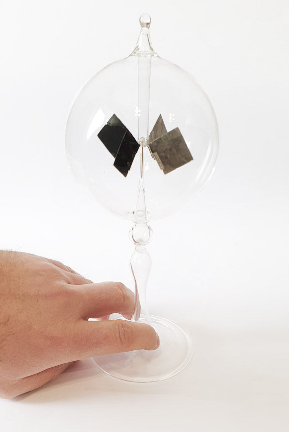 Morisca de lumina tip Crookes