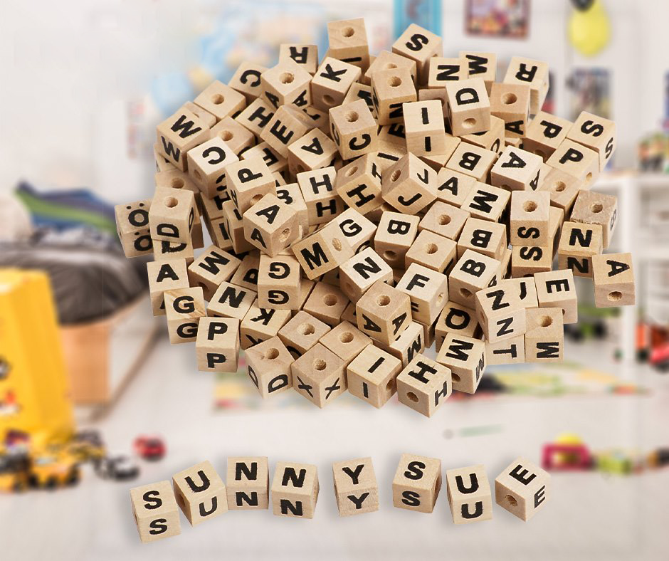 Alfabet, set de litere din lemn