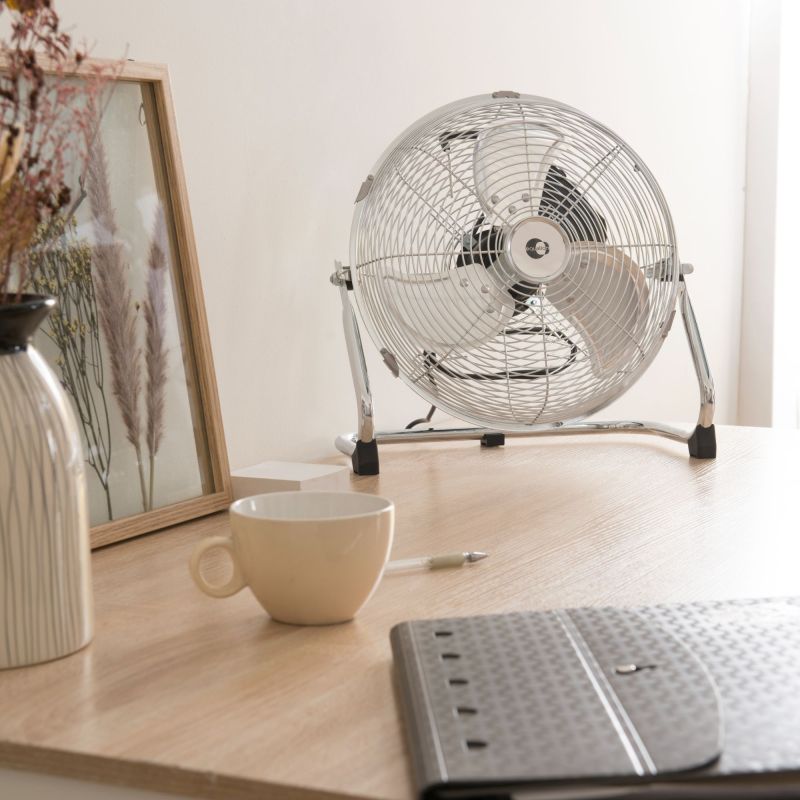 Ventilator de podea Equation, 45 W, Ø 30 cm, 3 viteze, argintiu