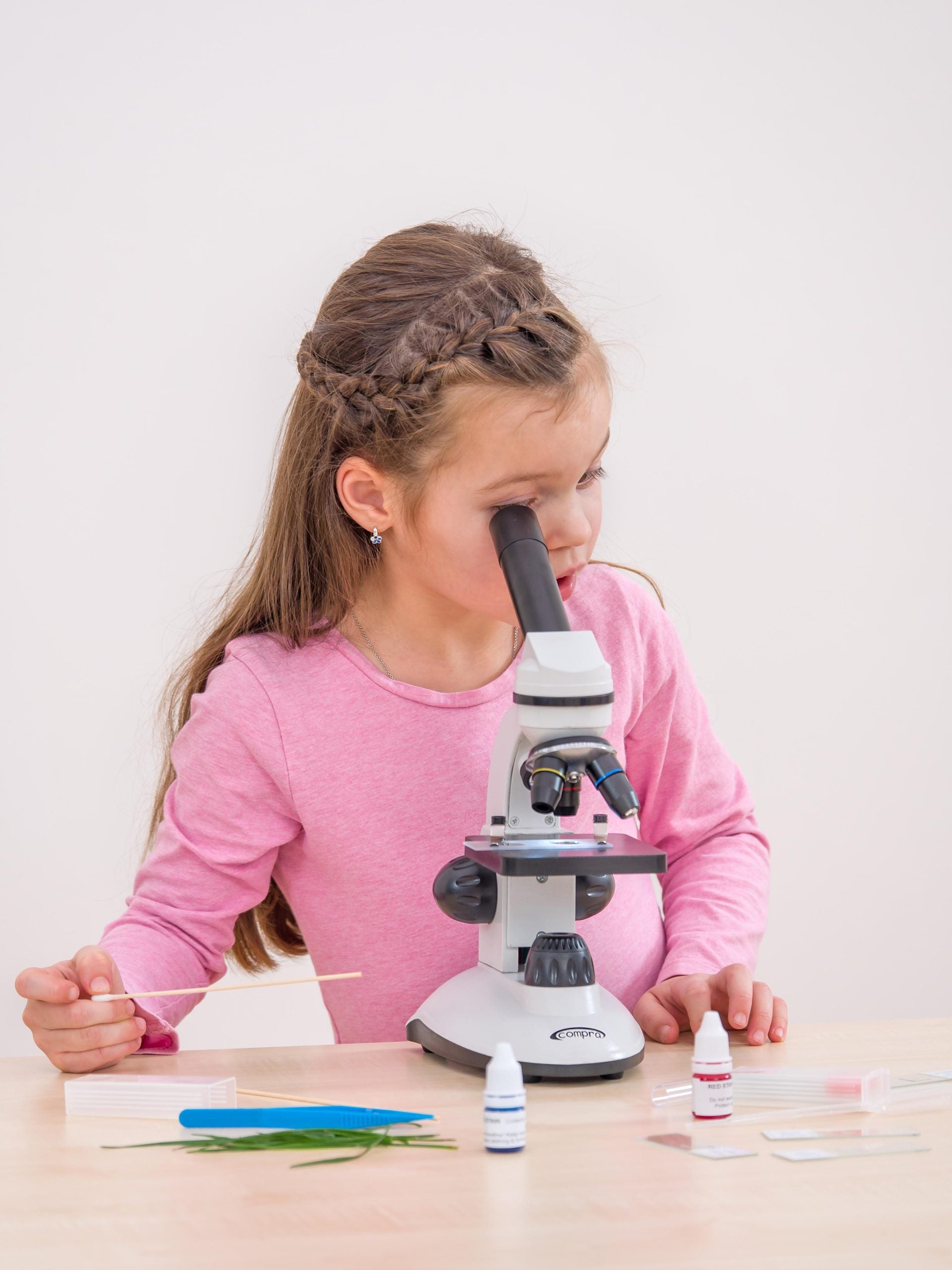 Microscop monocular portabil DUO-SCOPE