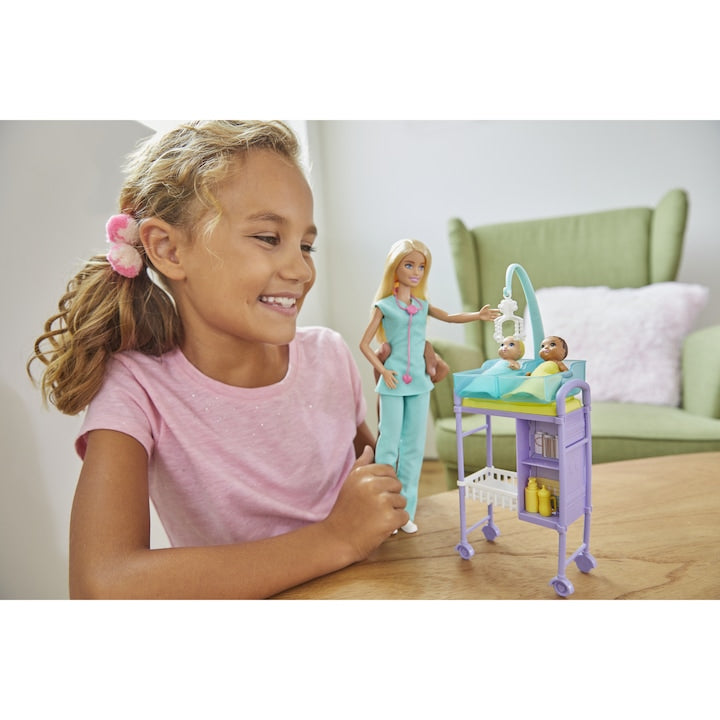 Set de joaca Barbie - Doctor pediatru - MaxiBuy